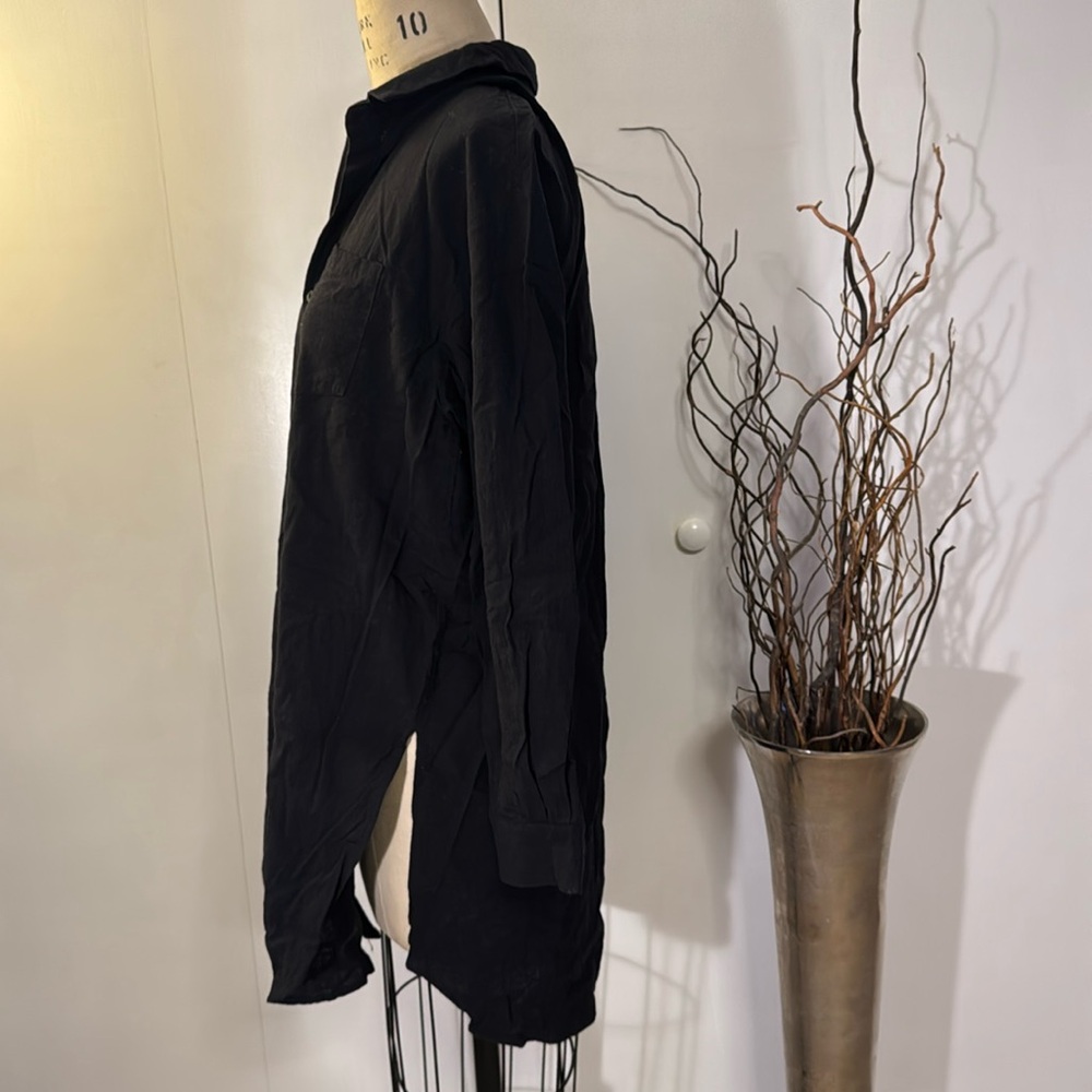 Black long sleeve button-down tunic - Picture 4 of 6